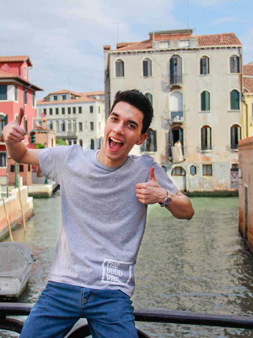 gallery-img